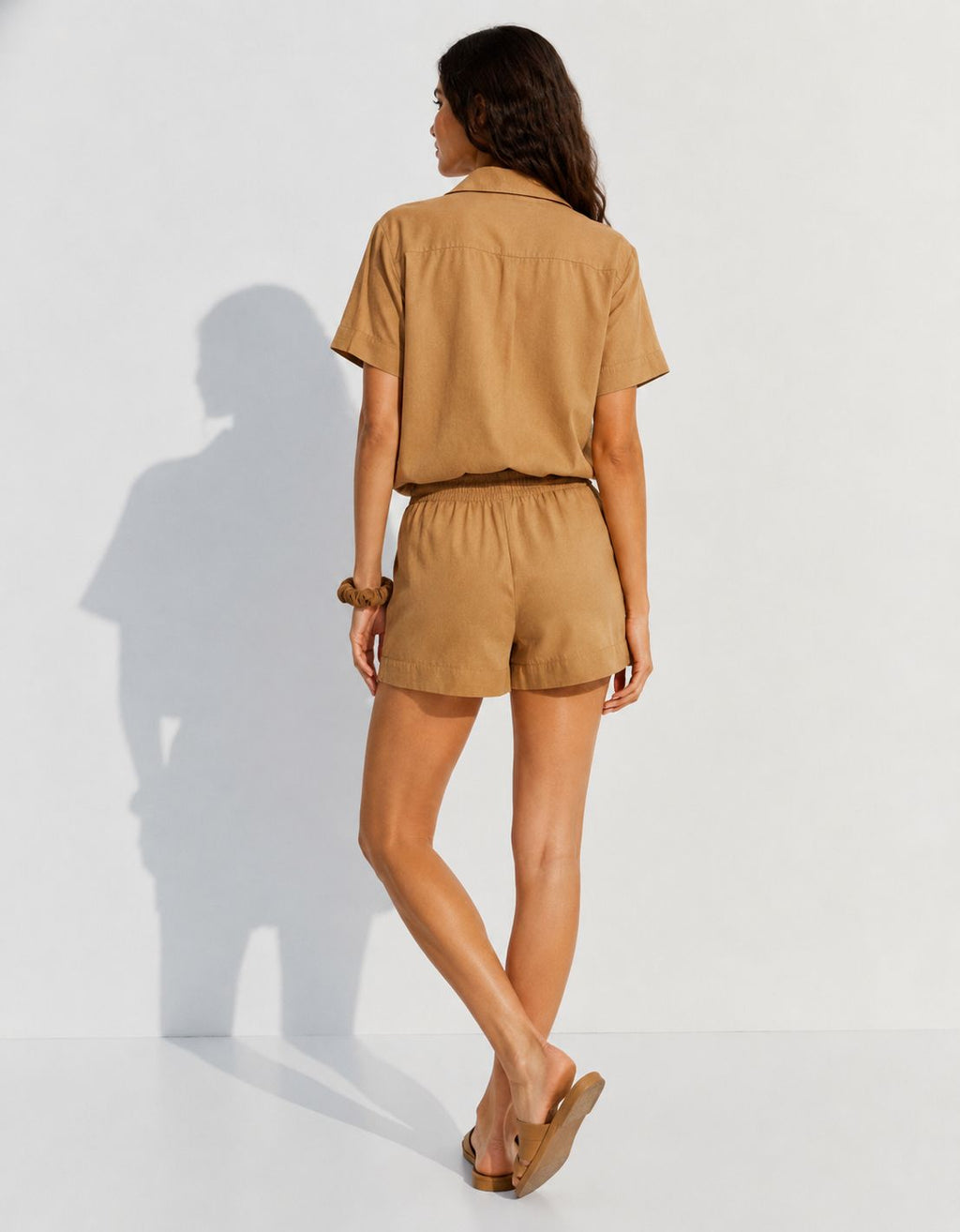 Ensemble Nolana 3 Pièces - Chemise, Short et Chouchou Caramel