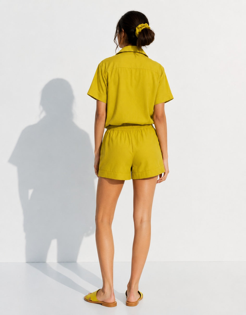 Ensemble Nolana 3 Pièces - Chemise, Short et Chouchou Jaune
