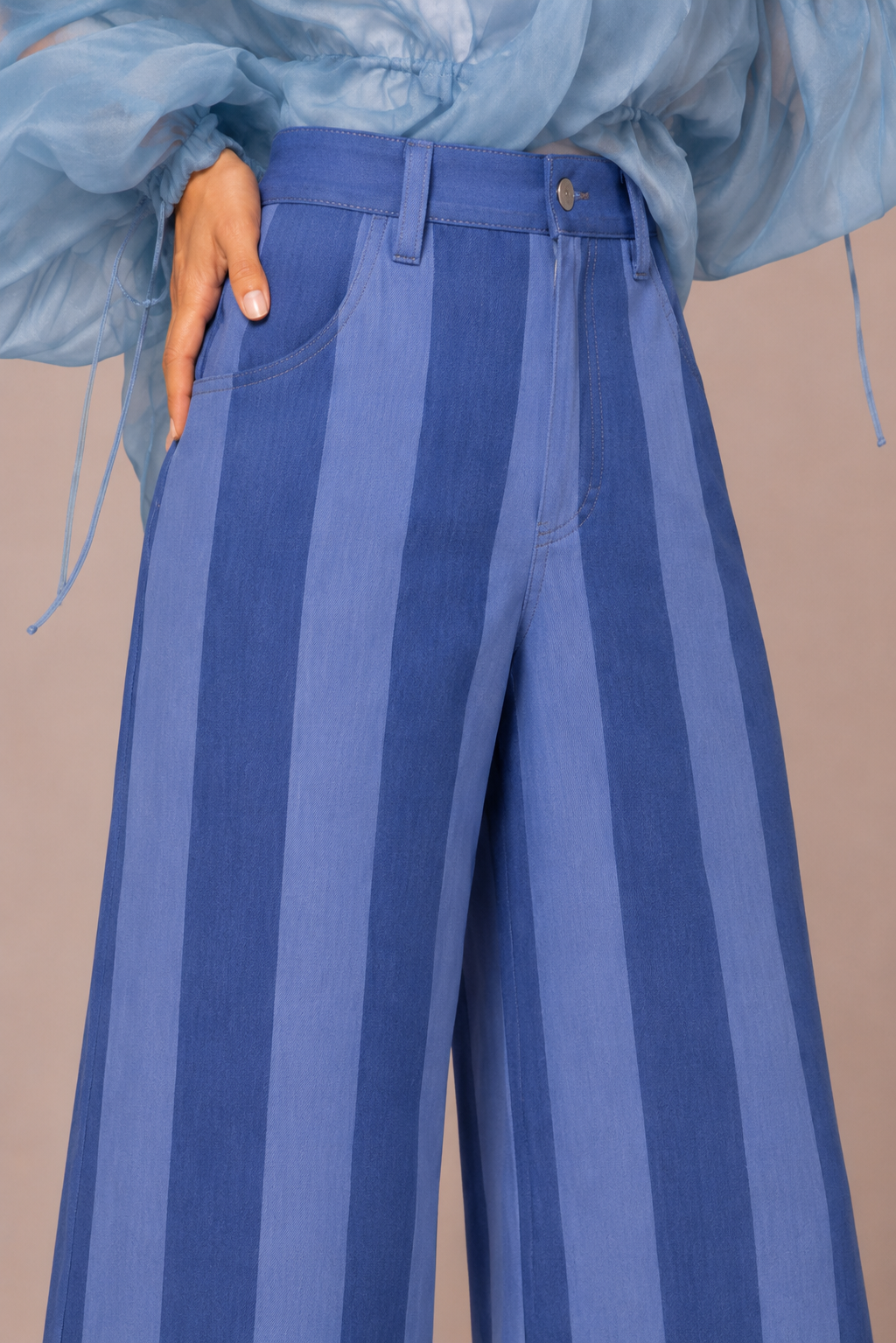 Pantalon Large à Rayures – Taille Haute Coupe Fluide